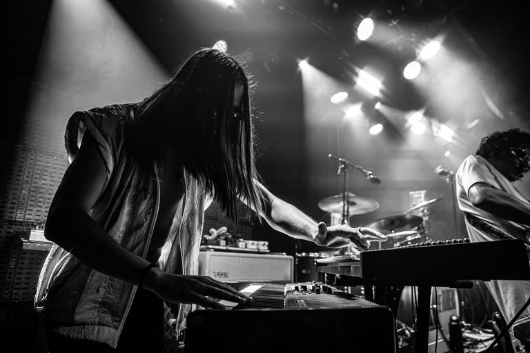 Selve performing live at The Gov in Adelaide 